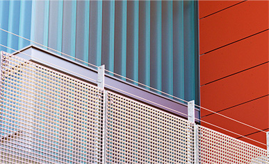 鋁單板氟碳噴涂設備工藝流程其有哪些優點特性